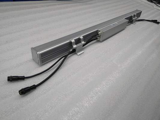 Profili di parete LED in alluminio G Color per soluzioni di illuminazione personalizzabili e versatili