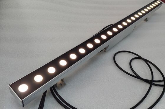 Accensione e spegnimento o DMX512 Modus di controllo Luci a LED per lavastoviglie 18-48W Potenza con angolo di 20°x60° 30° 60° 90° Ideale per l'illuminazione di facciata