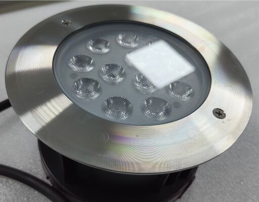 RGB Color Changing LED Pool Lampade IP68 impermeabile con angolo di raggio di 60 gradi Soluzioni di illuminazione subacquea