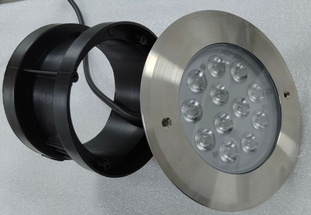 150mmx88mm luci di piscina a LED con efficienza luminosa 100lmw 1KG risparmio energetico soluzioni di illuminazione impermeabile